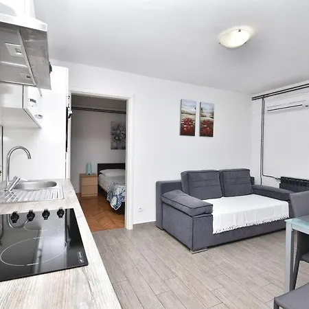 Appartement Ivan Primošten