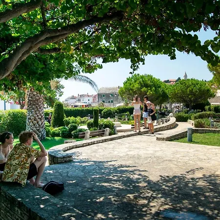 Ivan Lejlighed Primošten